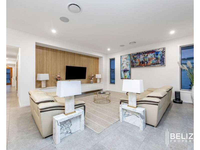 6 Frangipani Court, Jacobs Well QLD 4208