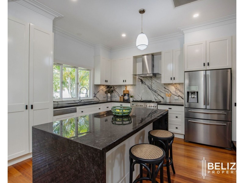 45 Vinray Street, Tarragindi QLD 4121