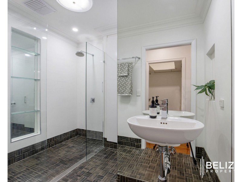 45 Vinray Street, Tarragindi QLD 4121