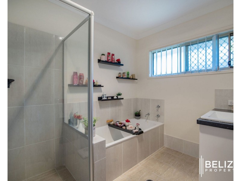 13 Manton Street, Ormeau QLD 4208
