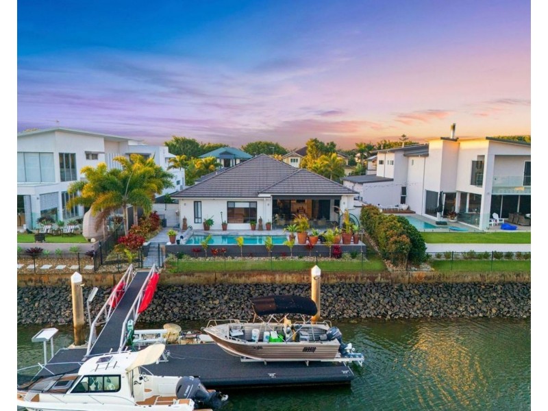 25 Marina Parade, Jacobs Well QLD 4208