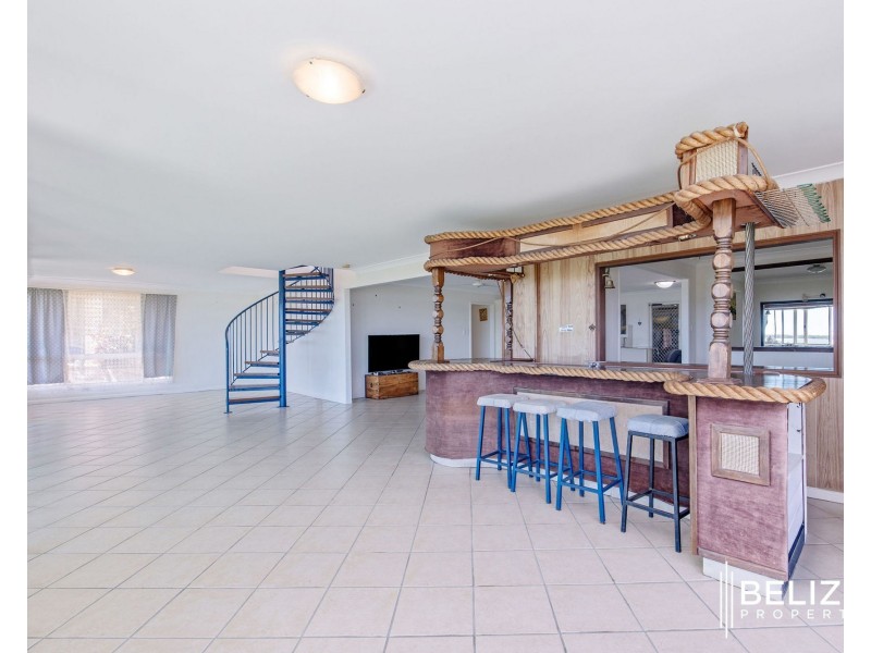 30 Warana Avenue, Steiglitz QLD 4207