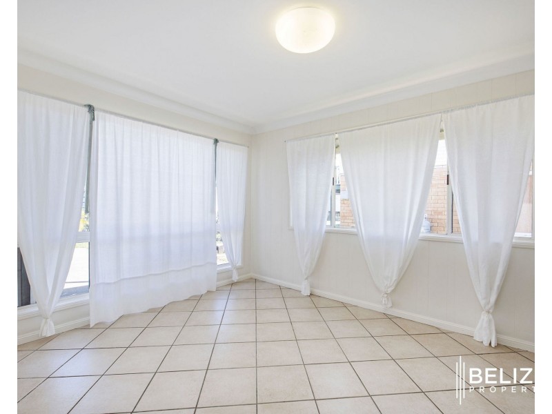 30 Warana Avenue, Steiglitz QLD 4207