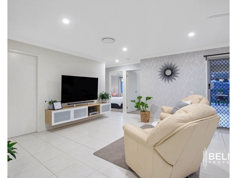 21 Helmore Road, Jacobs Well QLD 4208