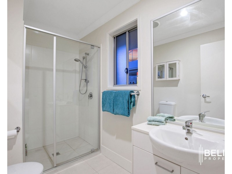 21 Helmore Road, Jacobs Well QLD 4208