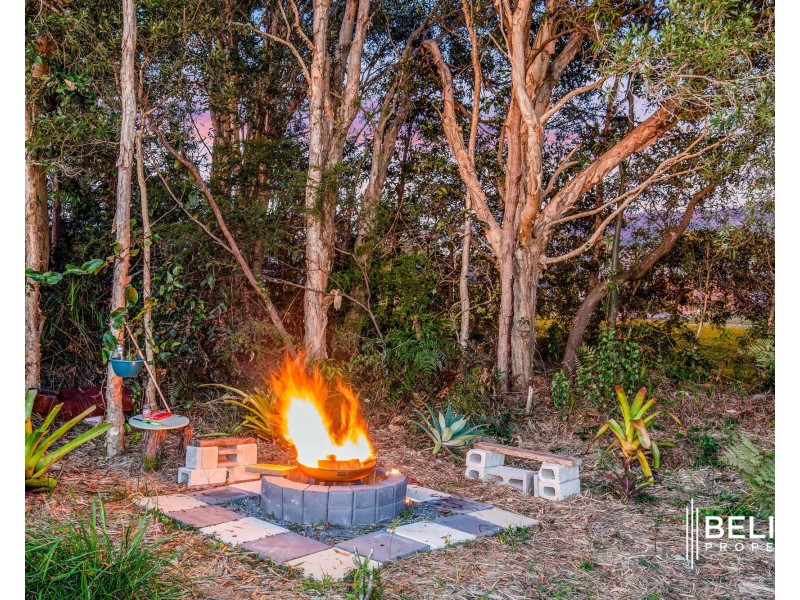 21 Helmore Road, Jacobs Well QLD 4208