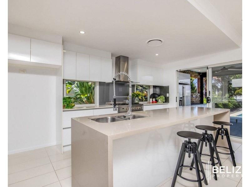 24 Sundown Place, Jacobs Well QLD 4208