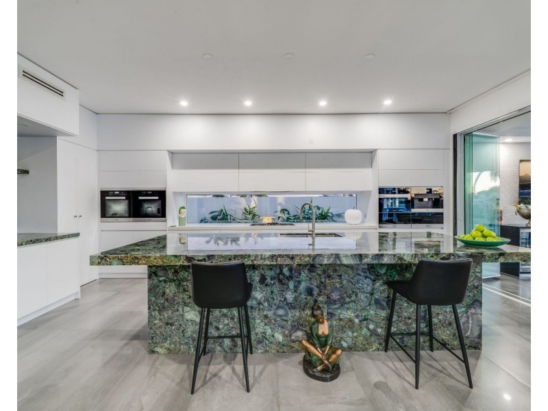 38 Sundown Place, Jacobs Well QLD 4208