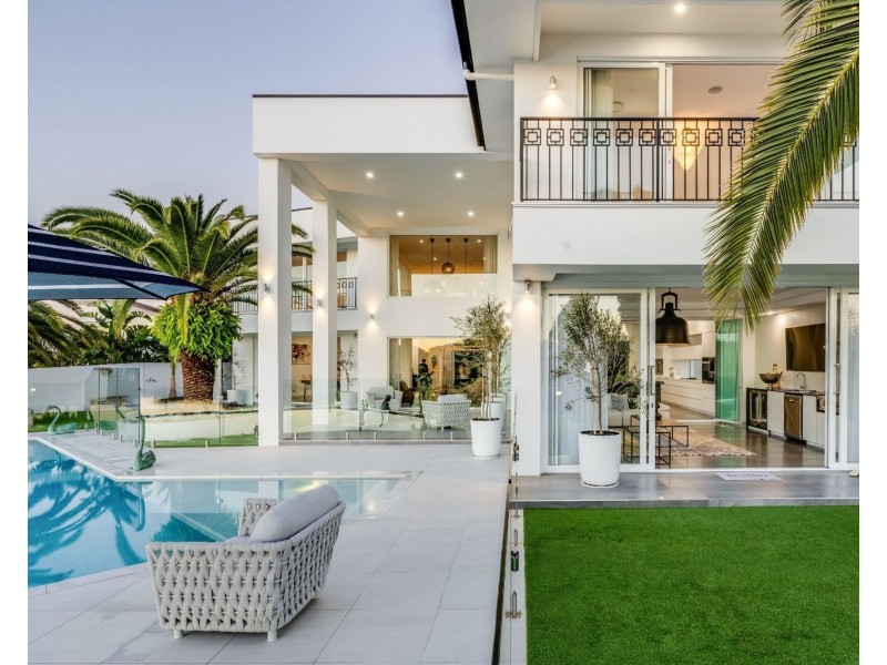 38 Sundown Place, Jacobs Well QLD 4208