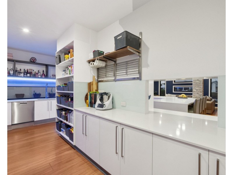 20 Windward Place, Jacobs Well QLD 4208