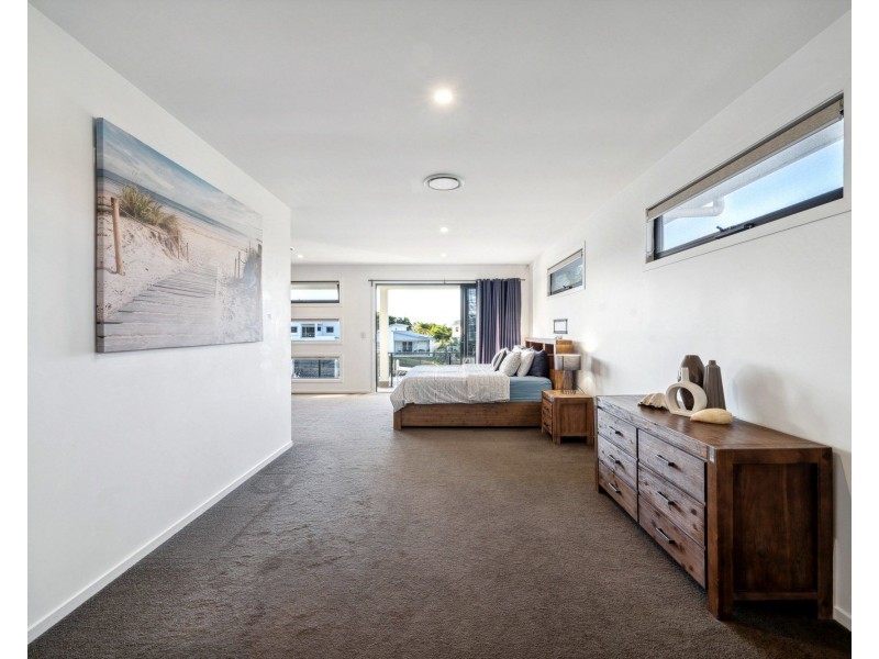 20 Windward Place, Jacobs Well QLD 4208