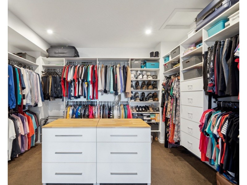 20 Windward Place, Jacobs Well QLD 4208