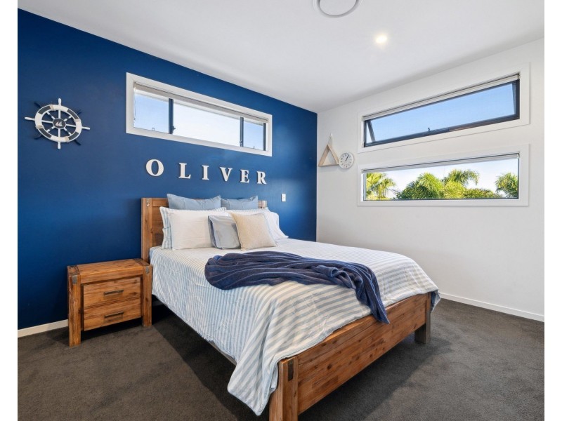 20 Windward Place, Jacobs Well QLD 4208