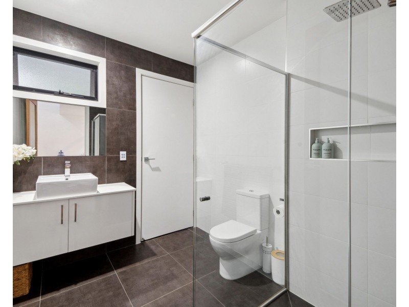 20 Windward Place, Jacobs Well QLD 4208