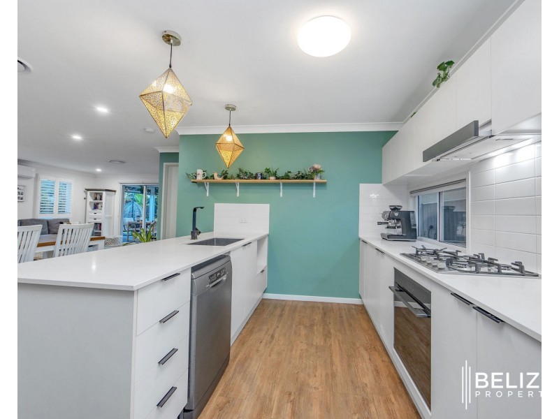 31 Pelican Parade, Jacobs Well QLD 4208