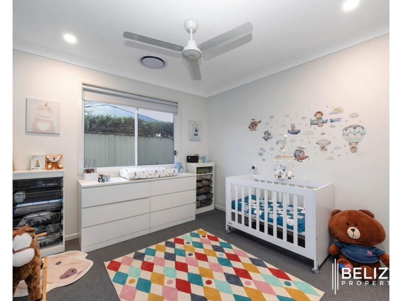 31 Pelican Parade, Jacobs Well QLD 4208