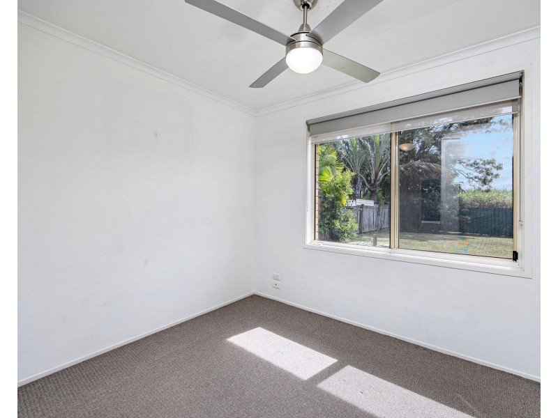 4 Madagascar Place, Steiglitz QLD 4207