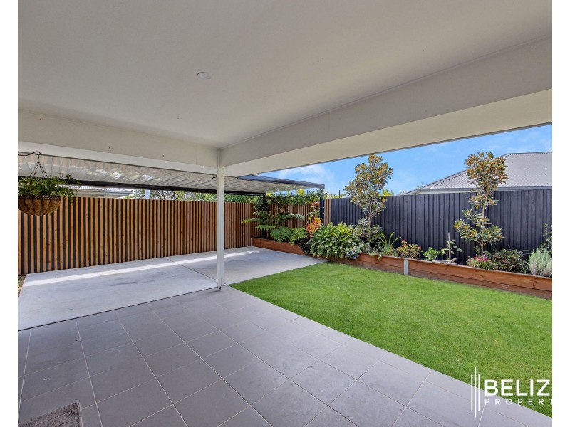 27 Seabright Circuit, Jacobs Well QLD 4208
