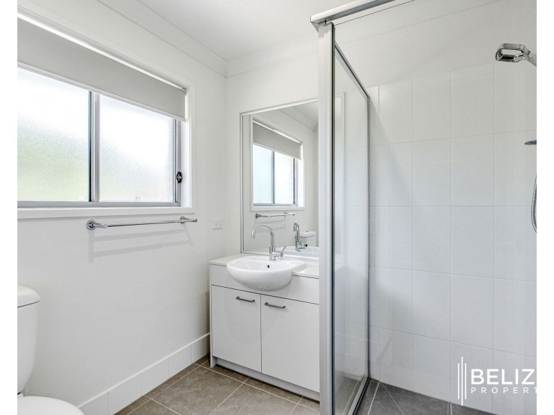 54 Bayside Avenue, Jacobs Well QLD 4208