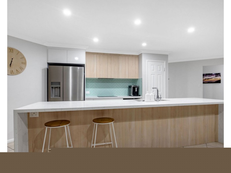 64 Ormeau Ridge Road, Ormeau Hills QLD 4208