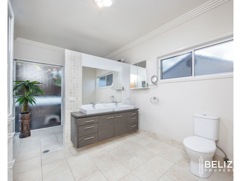 38 Helmore Road, Jacobs Well QLD 4208