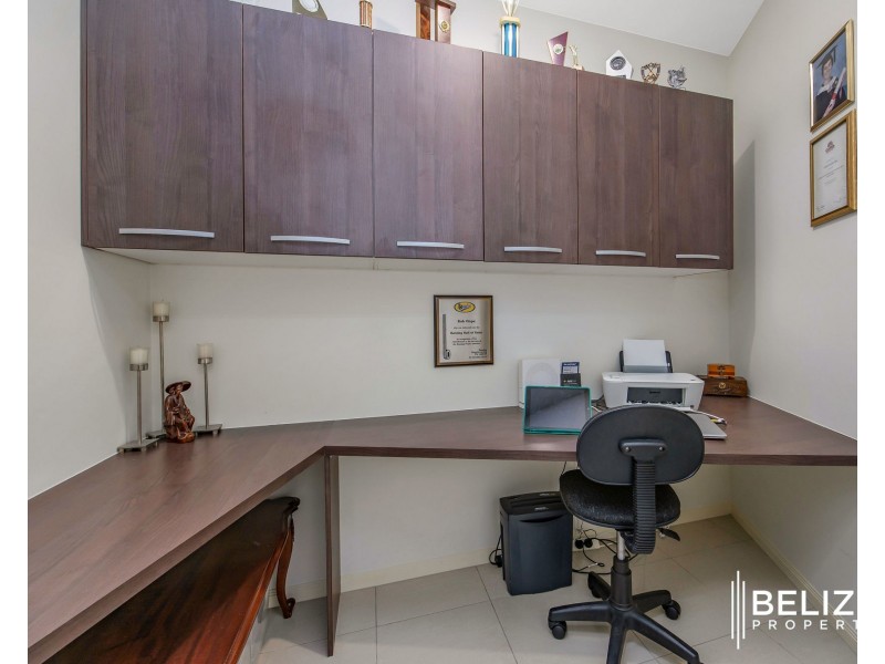 40 Marina Parade, Jacobs Well QLD 4208