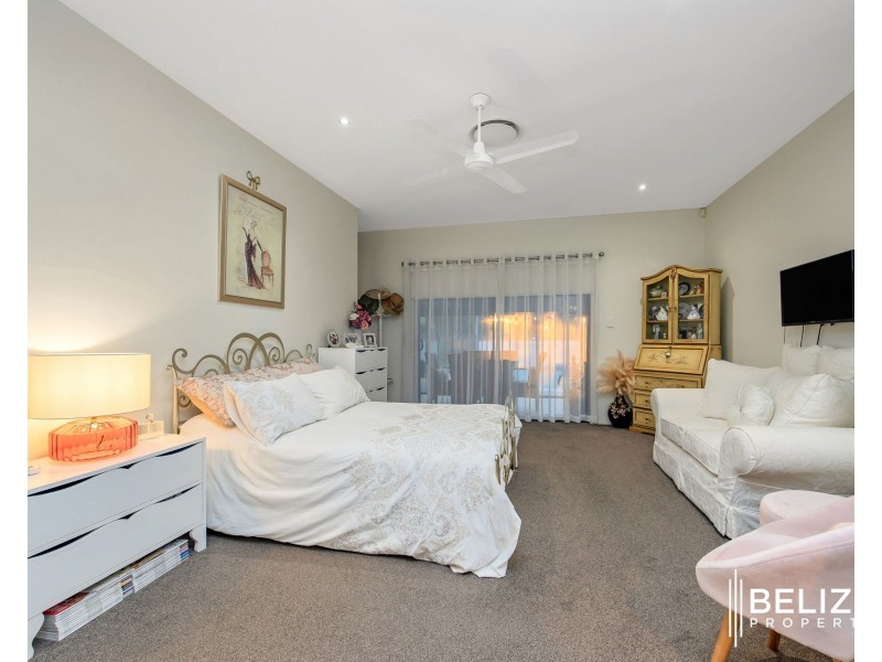 40 Marina Parade, Jacobs Well QLD 4208