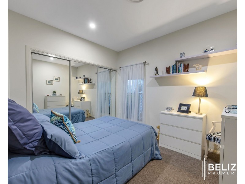 40 Marina Parade, Jacobs Well QLD 4208