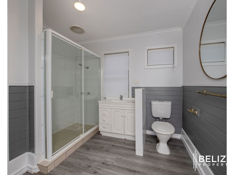 11 Warana Avenue, Steiglitz QLD 4207