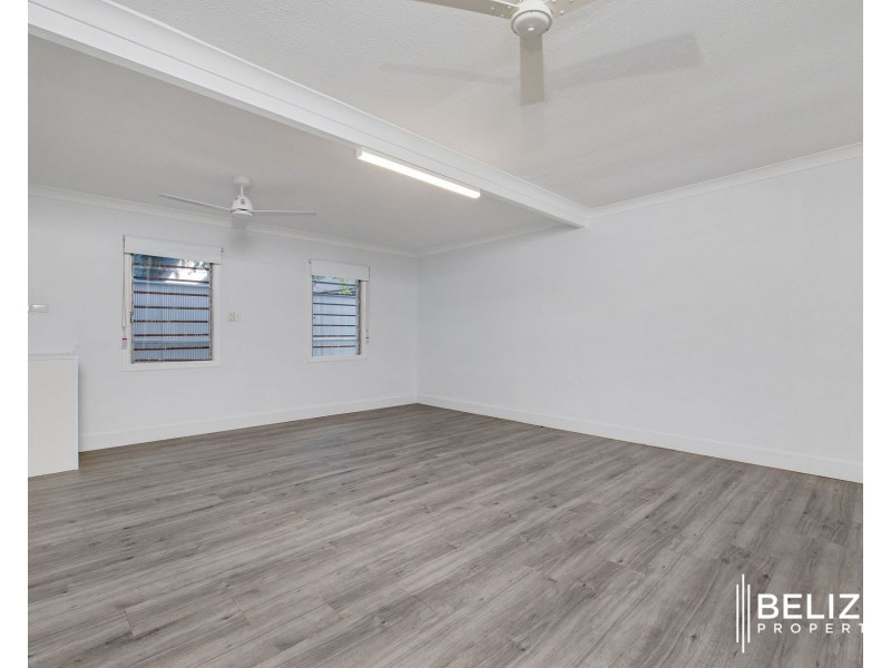 11 Warana Avenue, Steiglitz QLD 4207