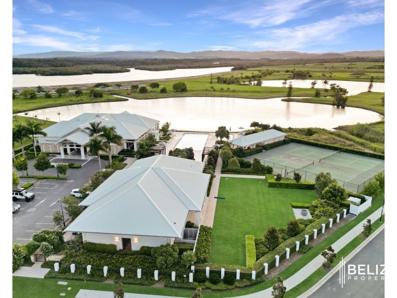 98 Paradise Parade, Jacobs Well QLD 4208