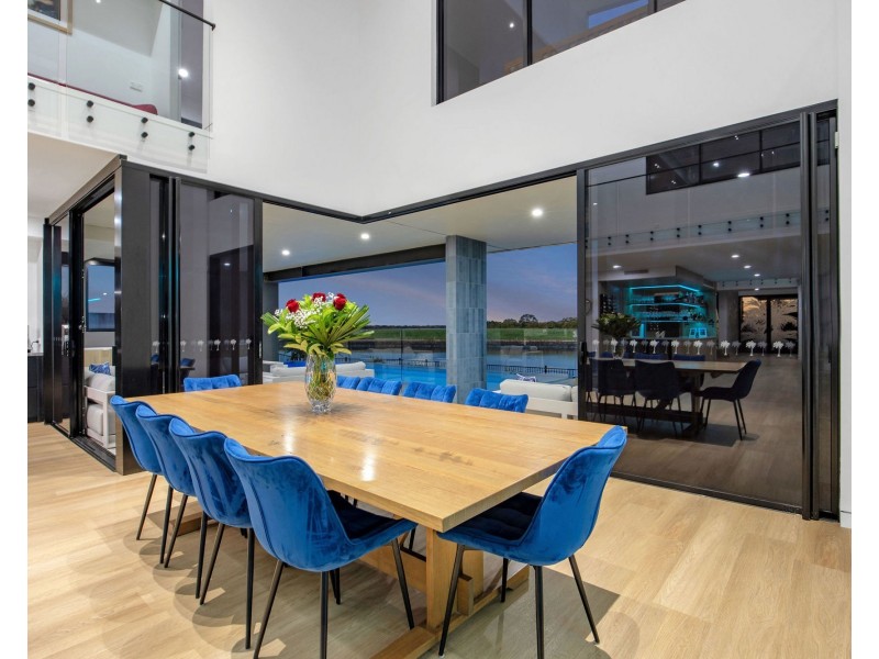 85 Marina Parade, Jacobs Well QLD 4208