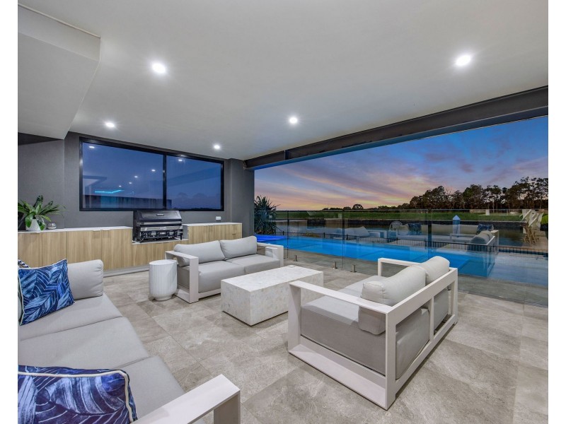 85 Marina Parade, Jacobs Well QLD 4208