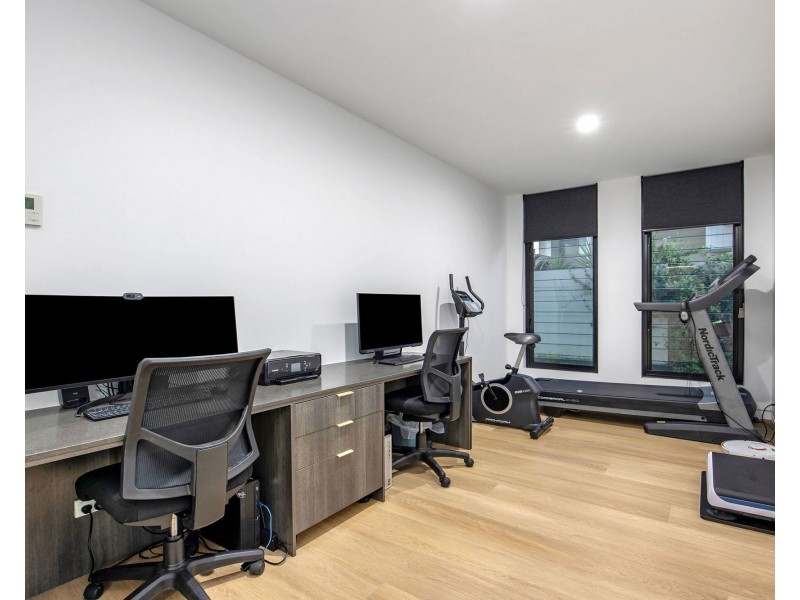 85 Marina Parade, Jacobs Well QLD 4208