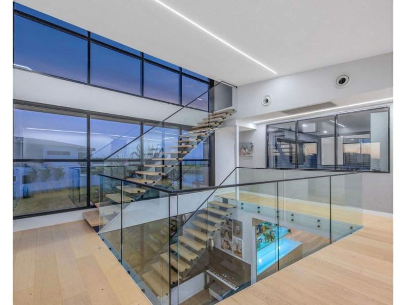 85 Marina Parade, Jacobs Well QLD 4208