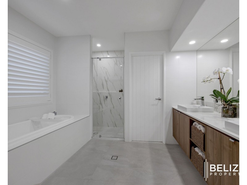 259 Harbour Boulevard, Jacobs Well QLD 4208