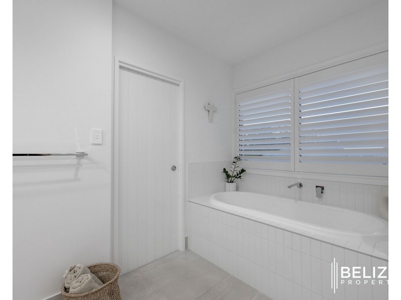 259 Harbour Boulevard, Jacobs Well QLD 4208