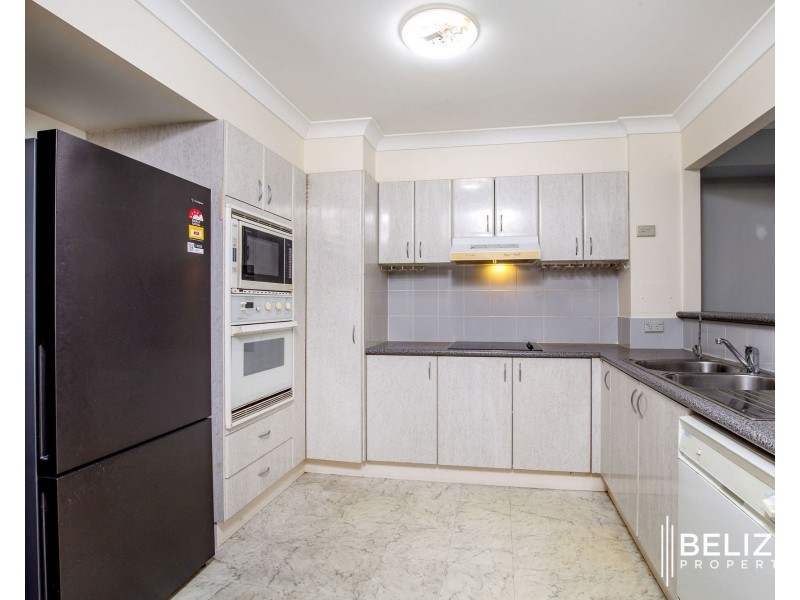 41/3 Bronberg Court, Southport QLD 4215