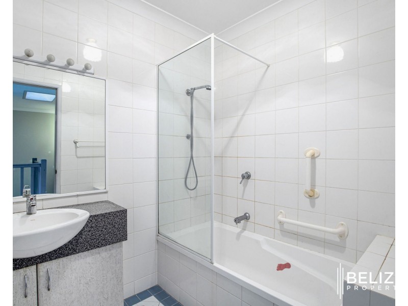 41/3 Bronberg Court, Southport QLD 4215