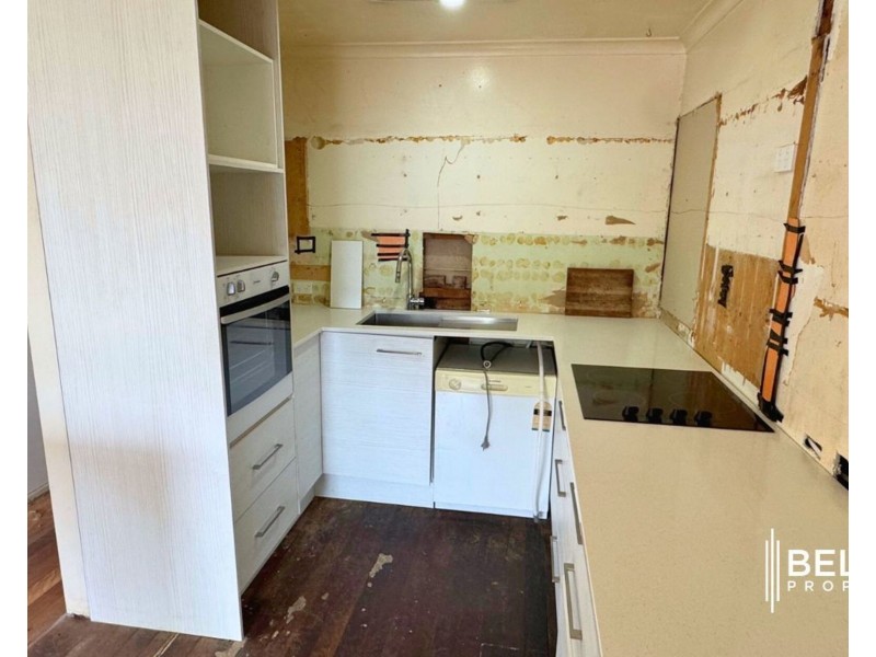 38 Horder Avenue, Labrador QLD 4215
