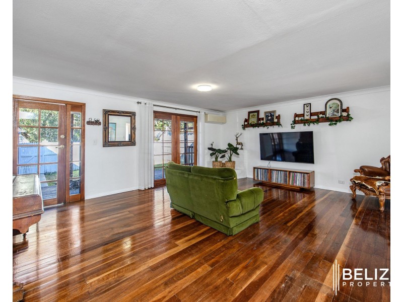 7 Larwon Terrace, Southport QLD 4215