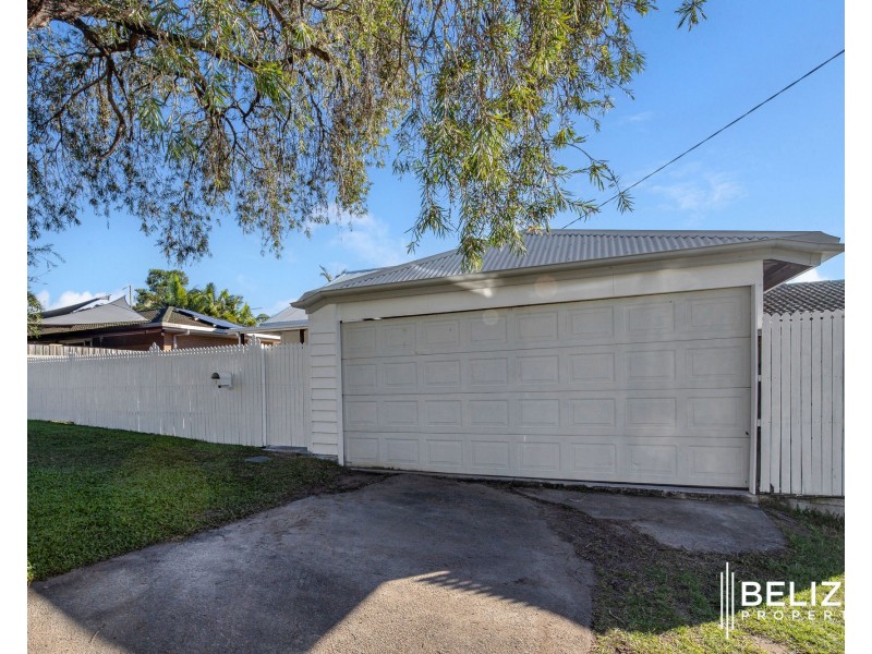 7 Larwon Terrace, Southport QLD 4215