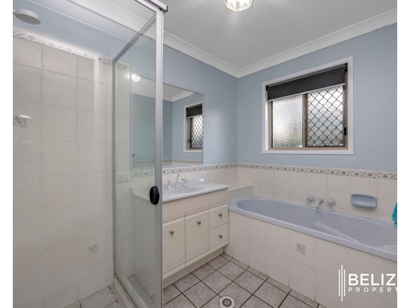 2 Sails Court, Jacobs Well QLD 4208