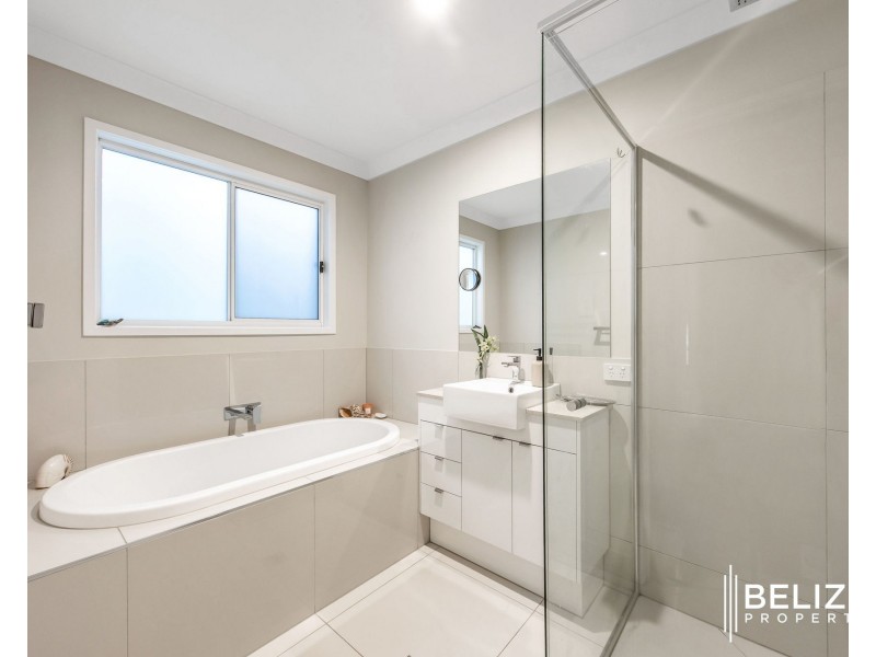 14 Burghardt Court, Pimpama QLD 4209