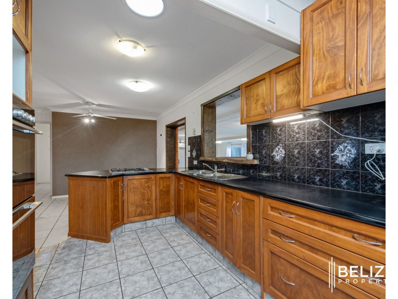 32 Helmore Road, Jacobs Well QLD 4208
