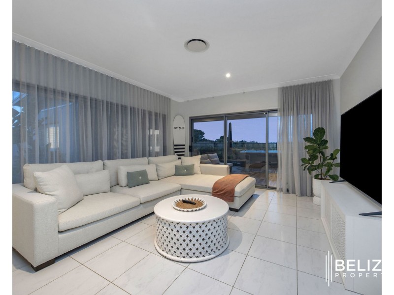107 Harbour Boulevard, Jacobs Well QLD 4208