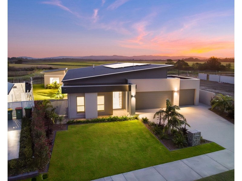 107 Harbour Boulevard, Jacobs Well QLD 4208