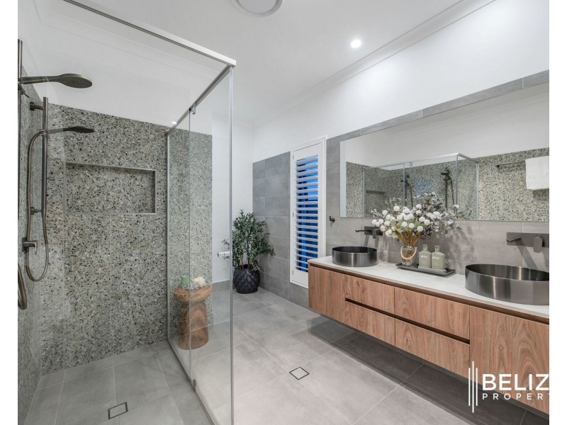 83 Harbour Boulevard, Jacobs Well QLD 4208