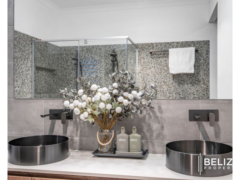 83 Harbour Boulevard, Jacobs Well QLD 4208