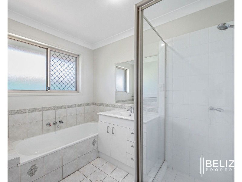 2 Henry Court, Jacobs Well QLD 4208